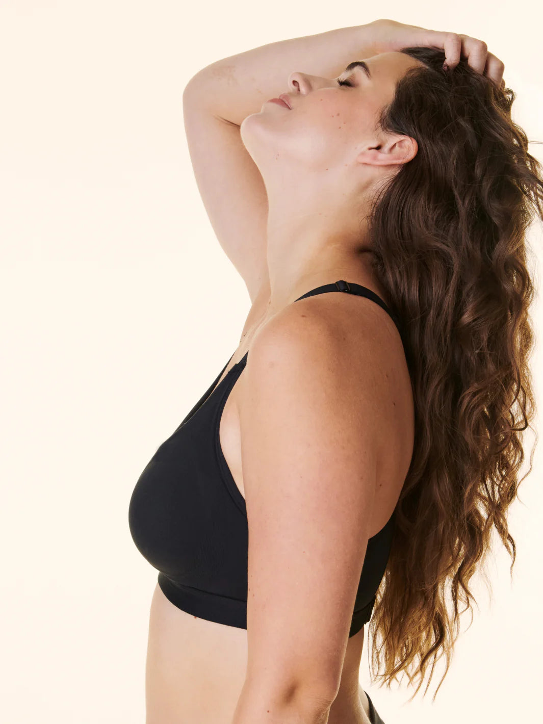 Light Impact Wireless Sport Bra 11061 - Black