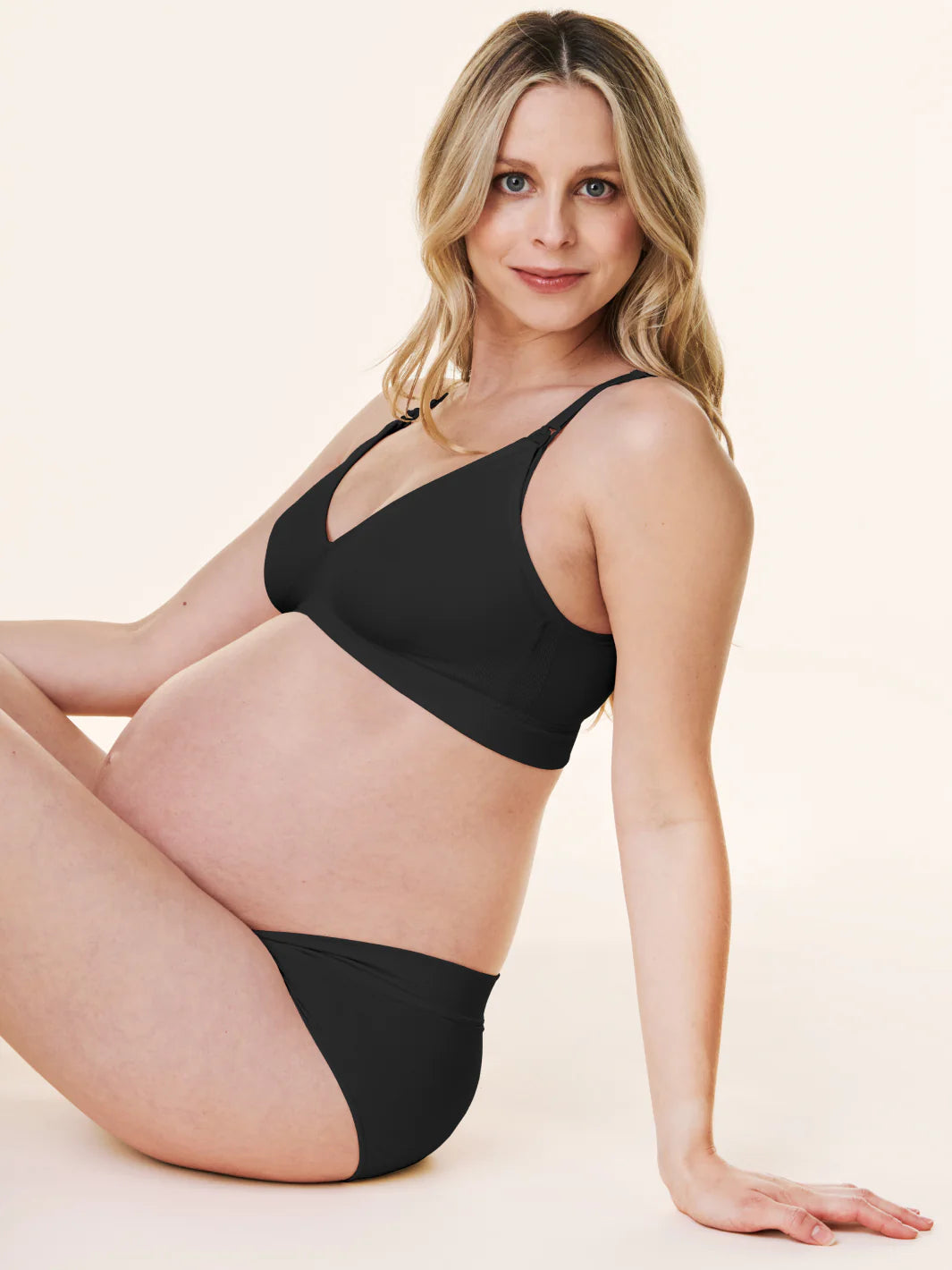 V-neck (X) Wireless Maternity and Nursing Bra 11046BA - Black