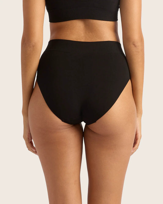 Bamboo Seamfree Full Brief BF - Black