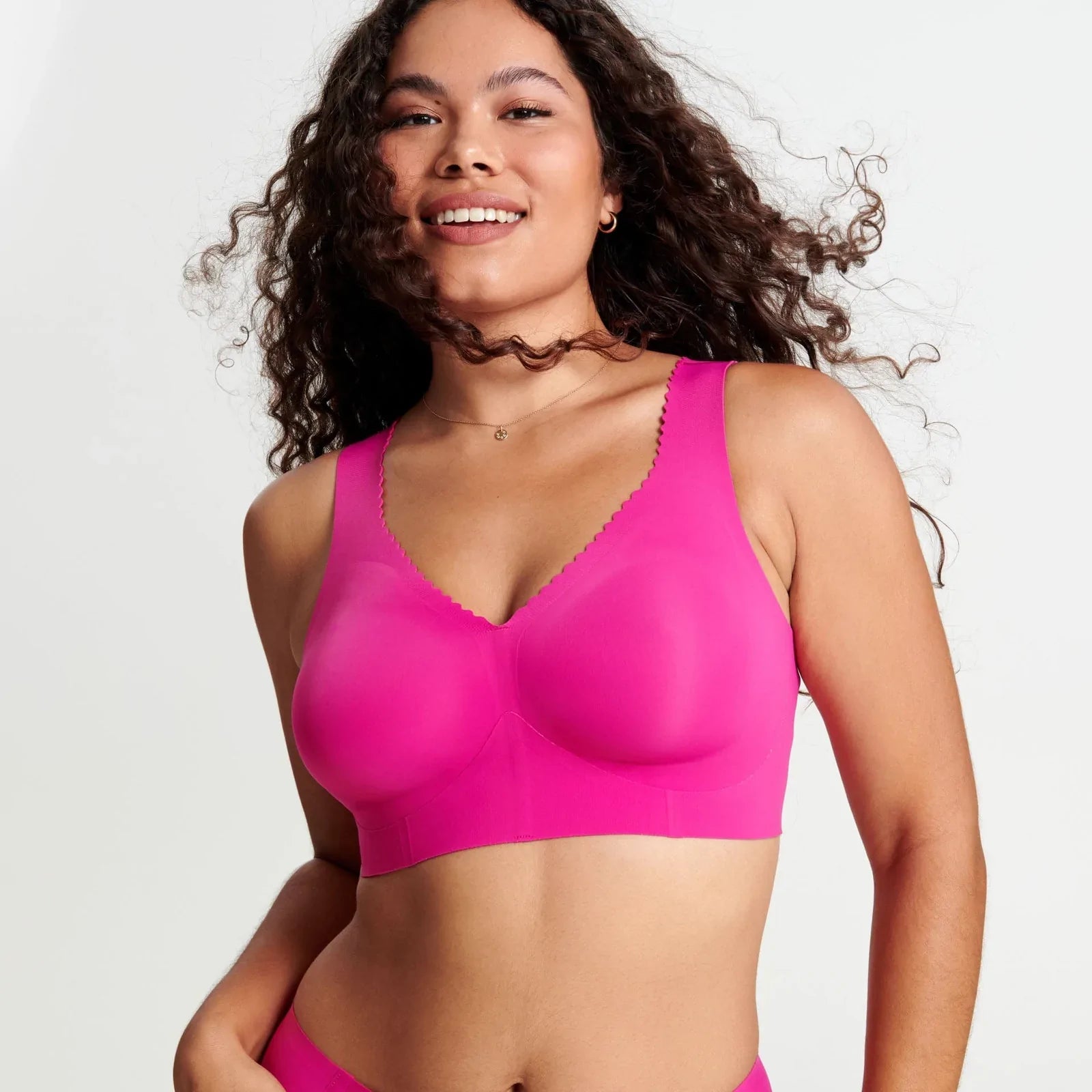 Evelyn Wireless T-shirt Bra - Wildflower Pink Limited – Purple Cactus  Lingerie