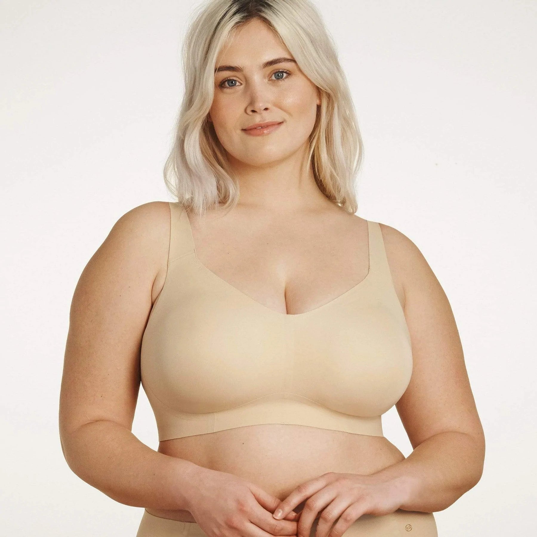 Fine Lines Supersoft Convertible T-Shirt Bra In Sand