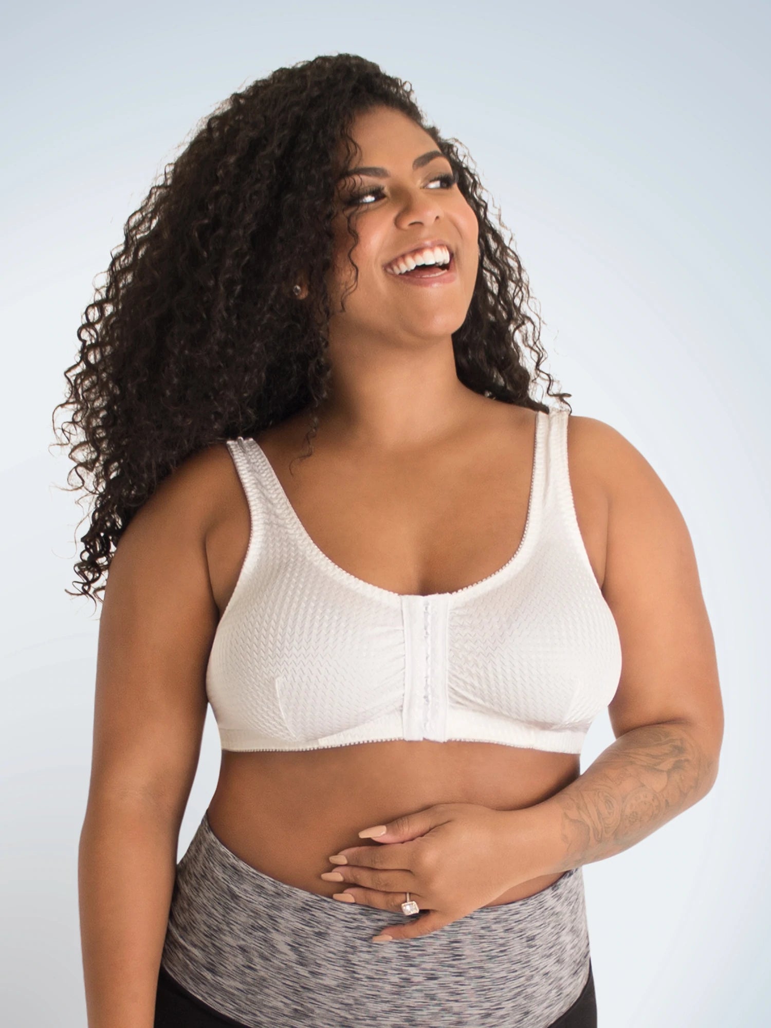 Marlene Zig Zag Weave Front Close Leisure Bra 151 White