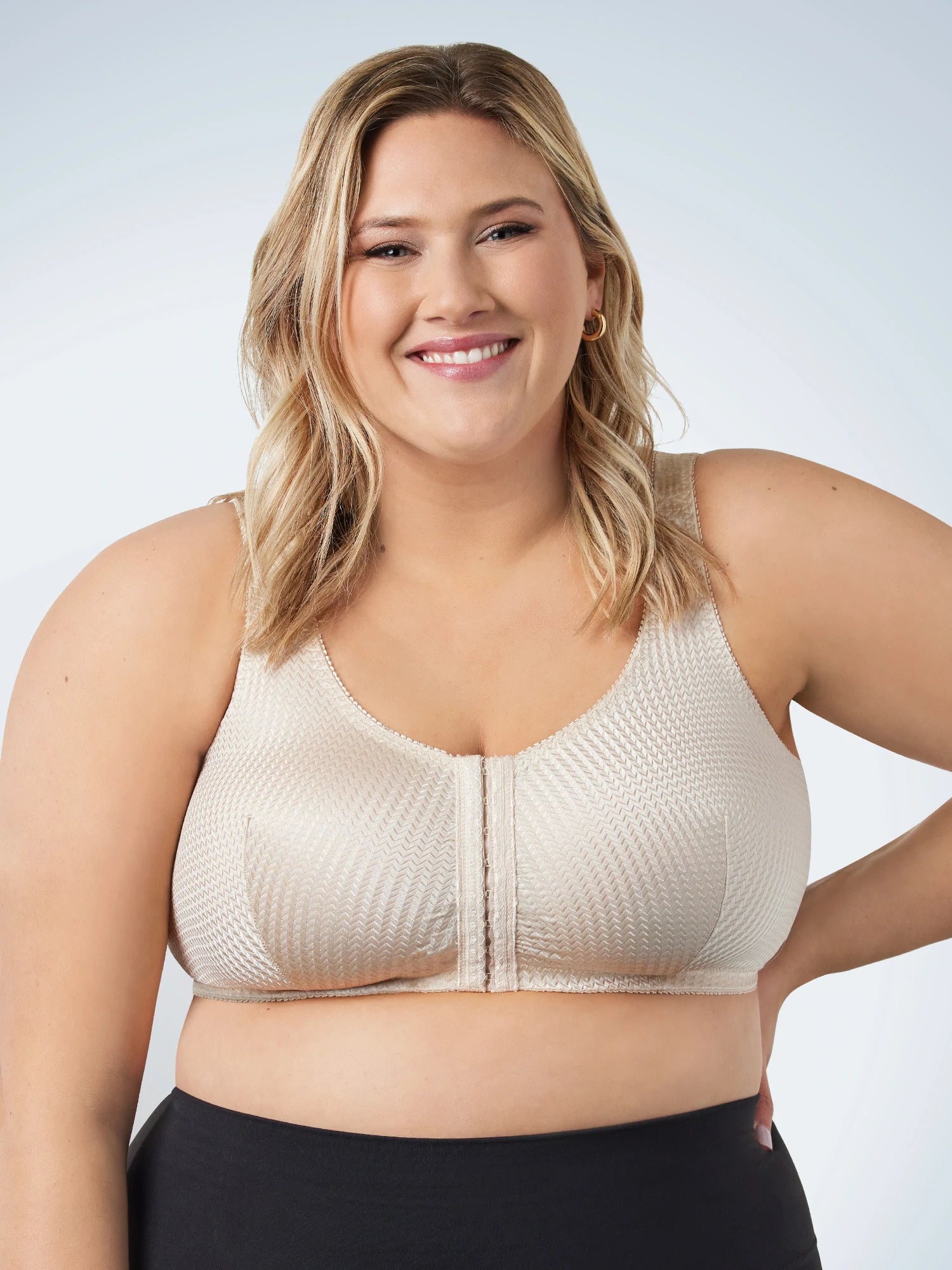 Marlene Zig Zag Weave Front Close Leisure Bra 151 Beige