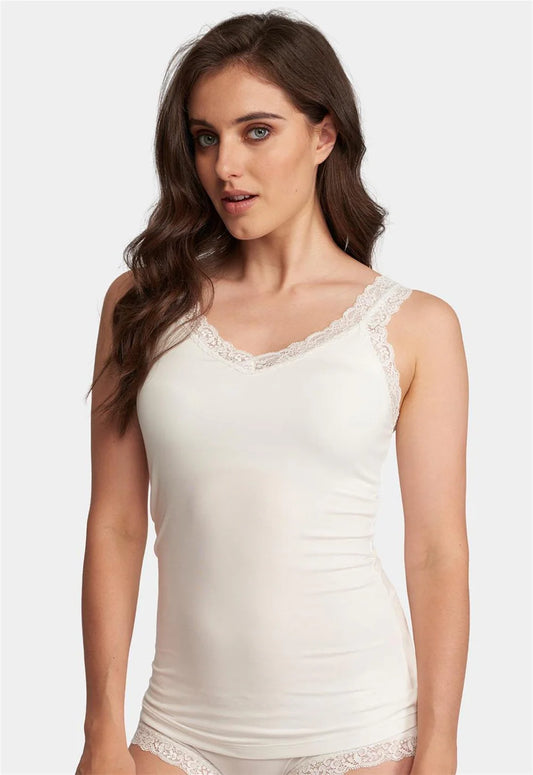 Iconic Cami with Shelf Bra 610 - Chantilly