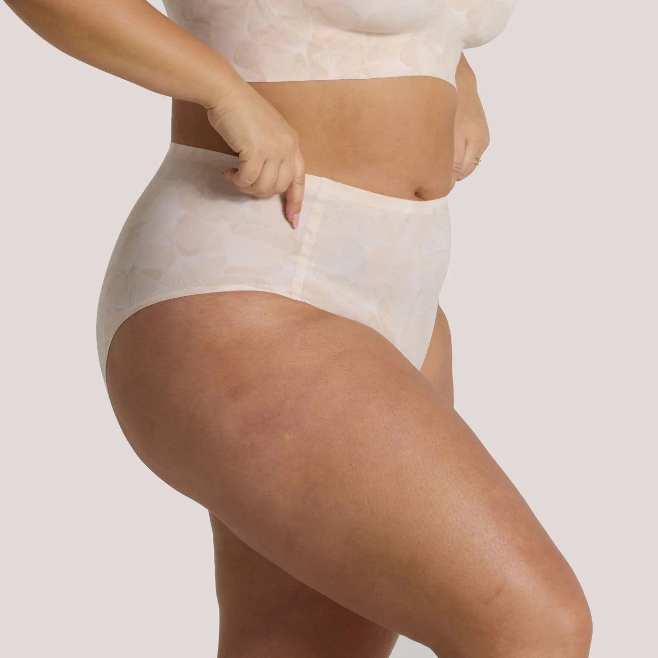 High Waisted Retro Bikini - Champagne Ginkgo