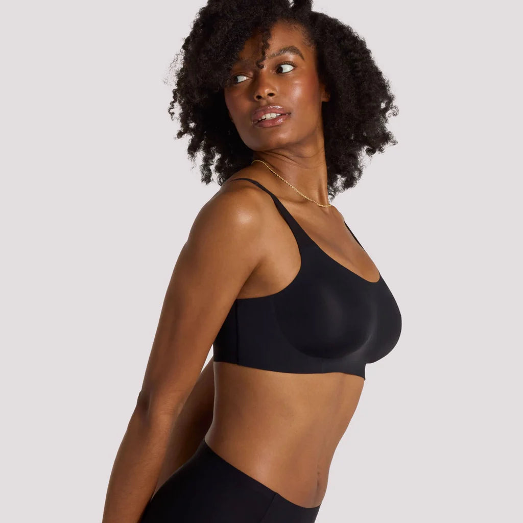 Structured Scoop Wireless T-shirt Bra - Black