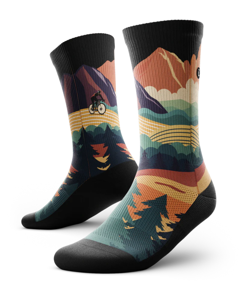 Meandering Unisex Performance Crew Socks