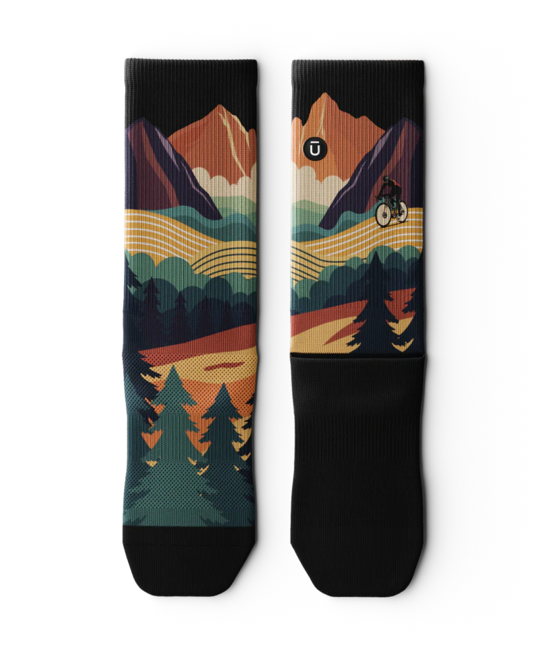 Meandering Unisex Performance Crew Socks