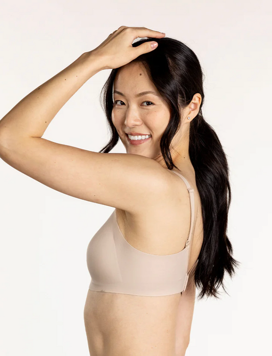 Light 'n Free (X) Wireless T-Shirt Bra, A-C Cup - Champagne