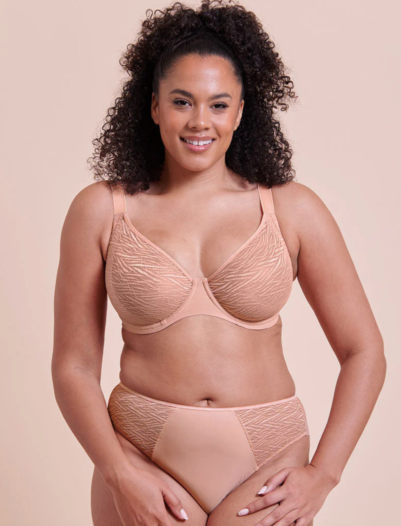 Smoothie Lace T-shirt Bra - Latte Beige