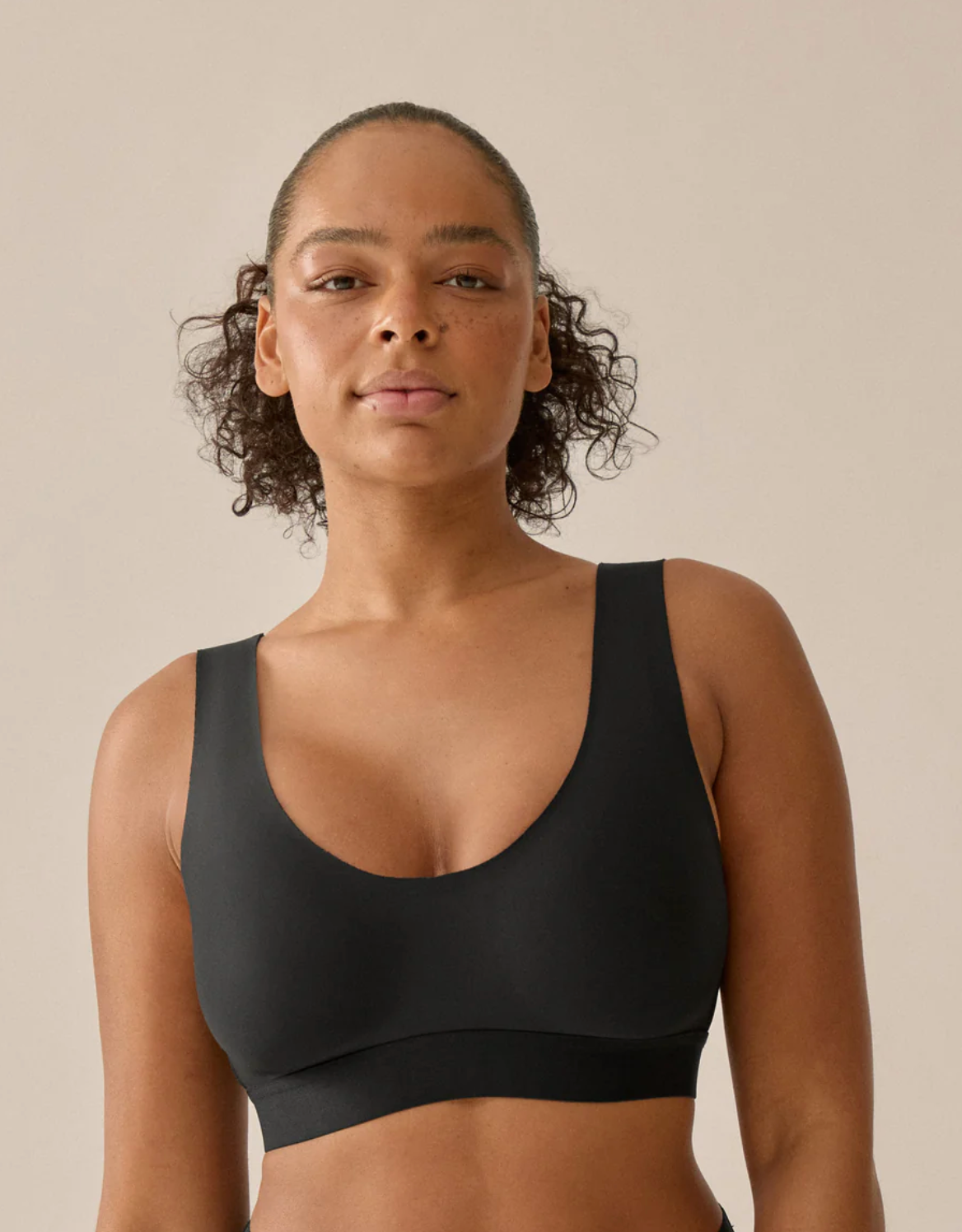 Wireless Smoothing T-shirt Bra 5832 - Black White