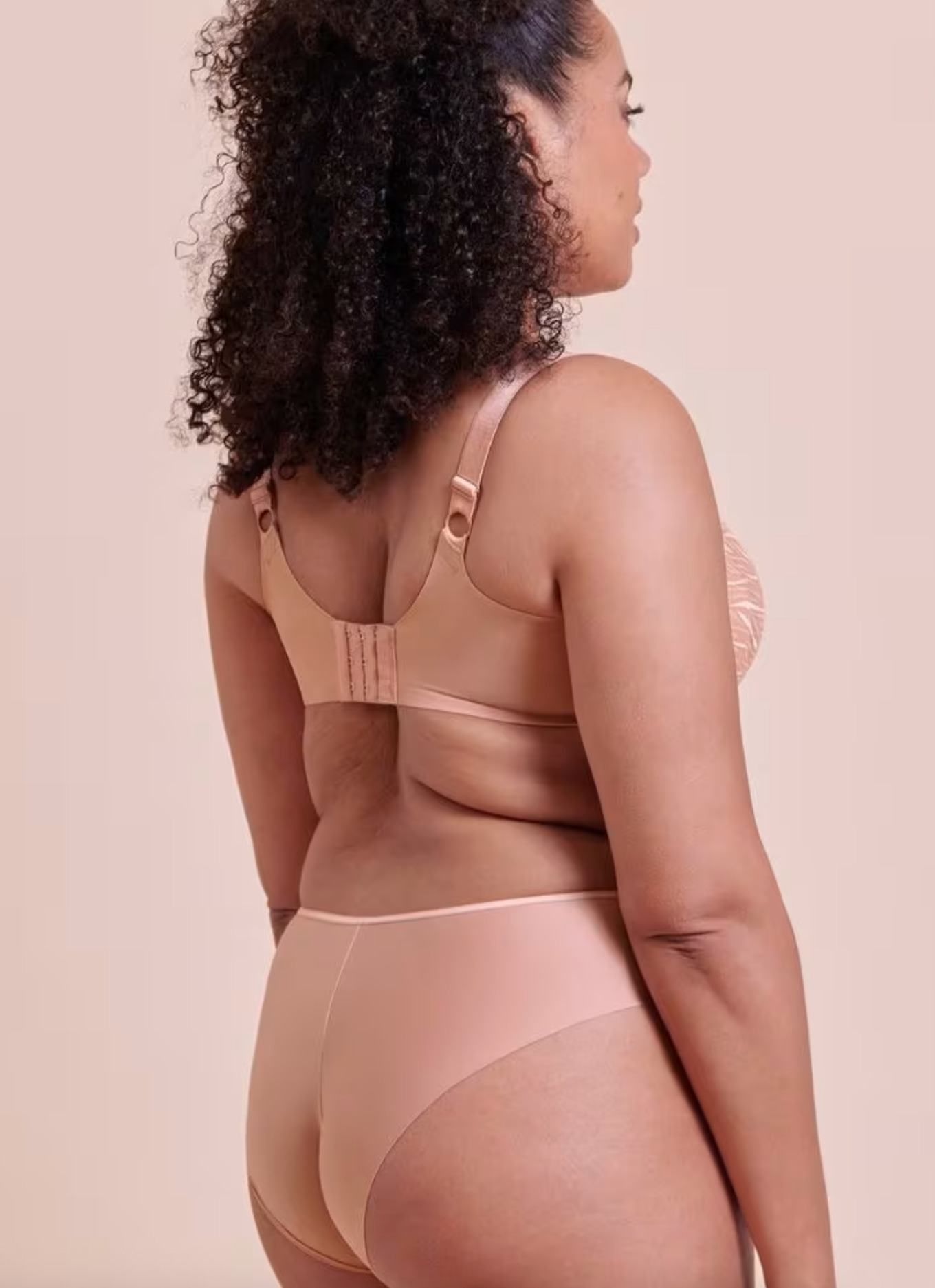 Smoothie Lace Brazilian Brief - Latte Beige