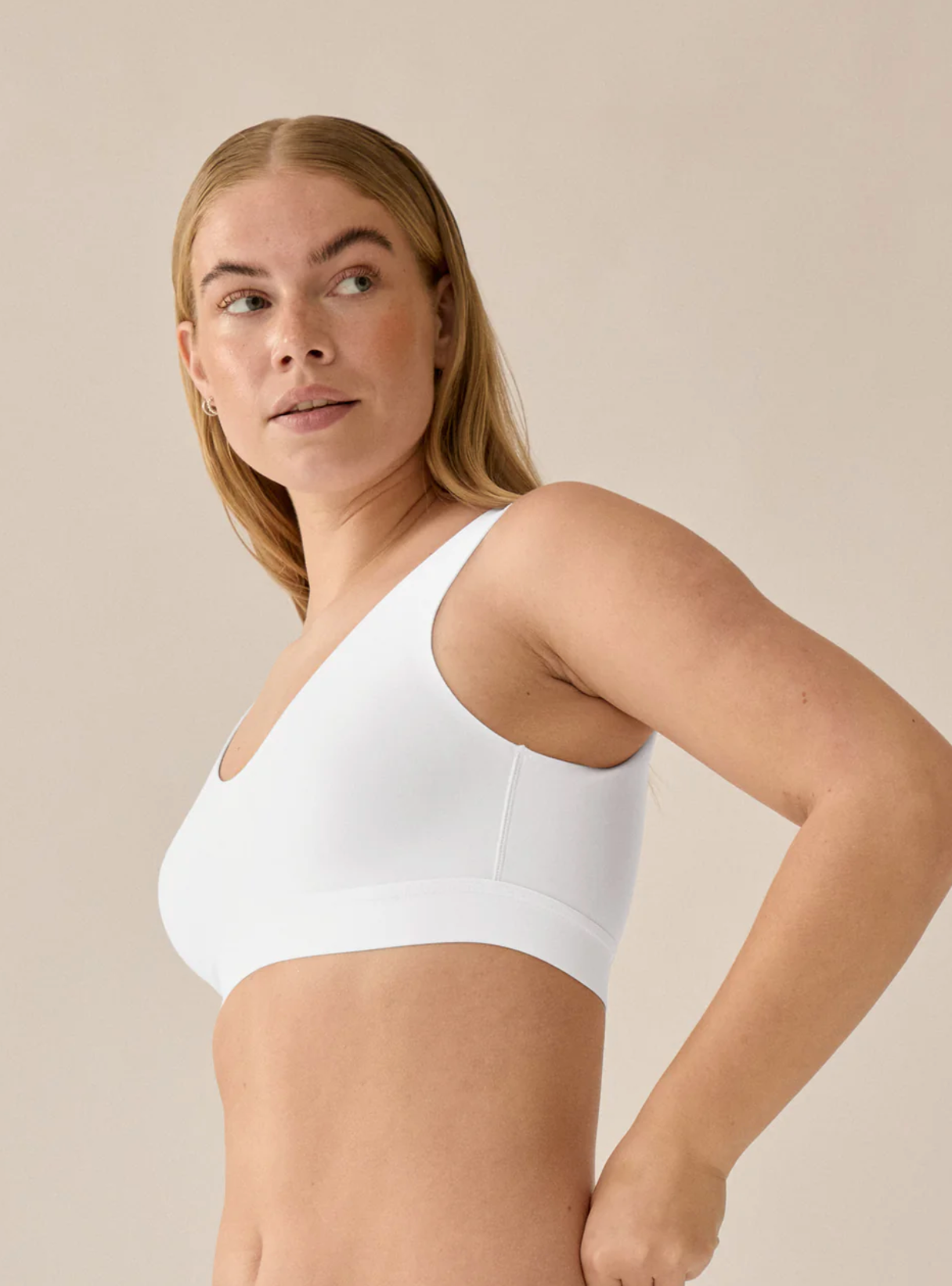 Wireless Smoothing T-shirt Bra 5832 - Black White