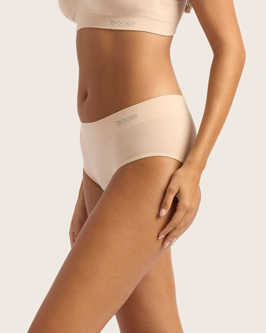 Bamboo Seamfree Midi Brief BM - Nude Shell