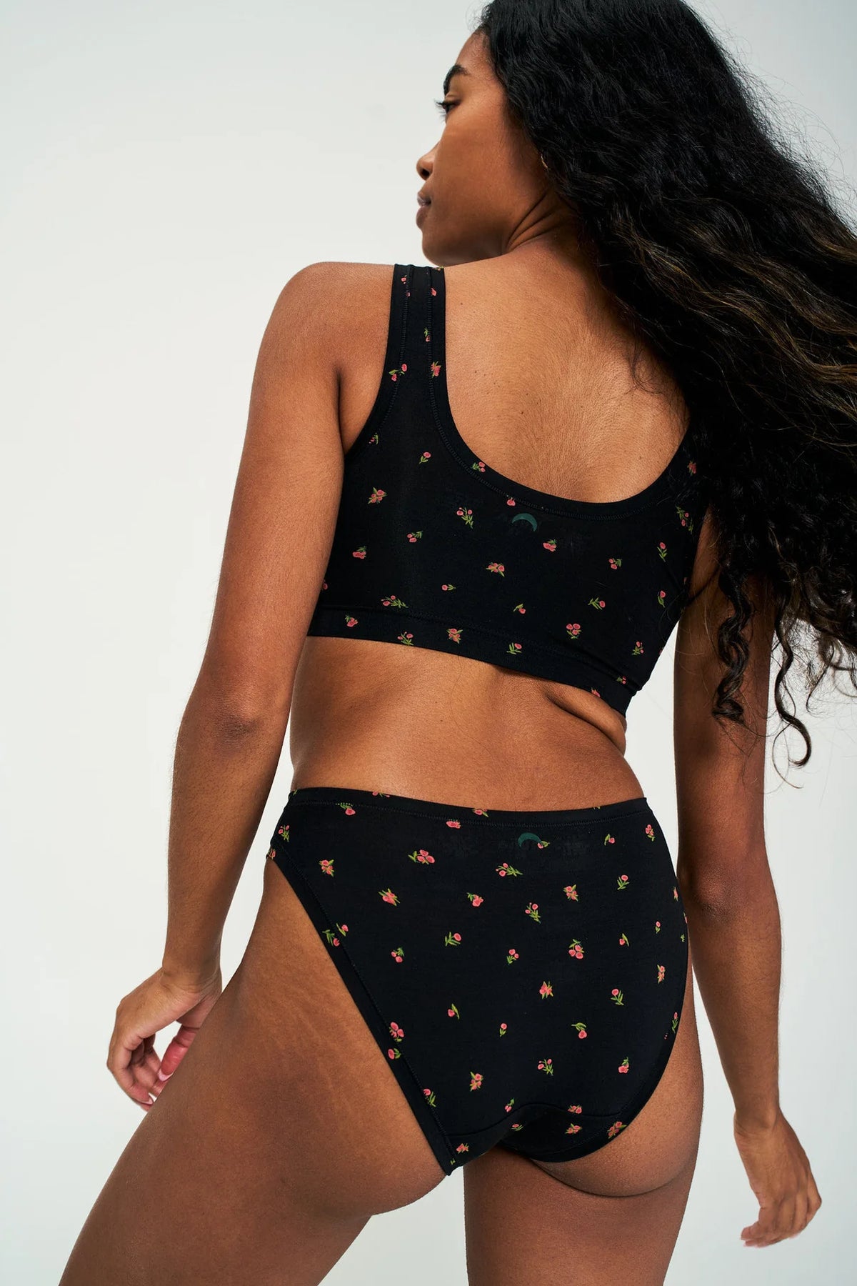 Sporty (SC) Bralette - Roses Black