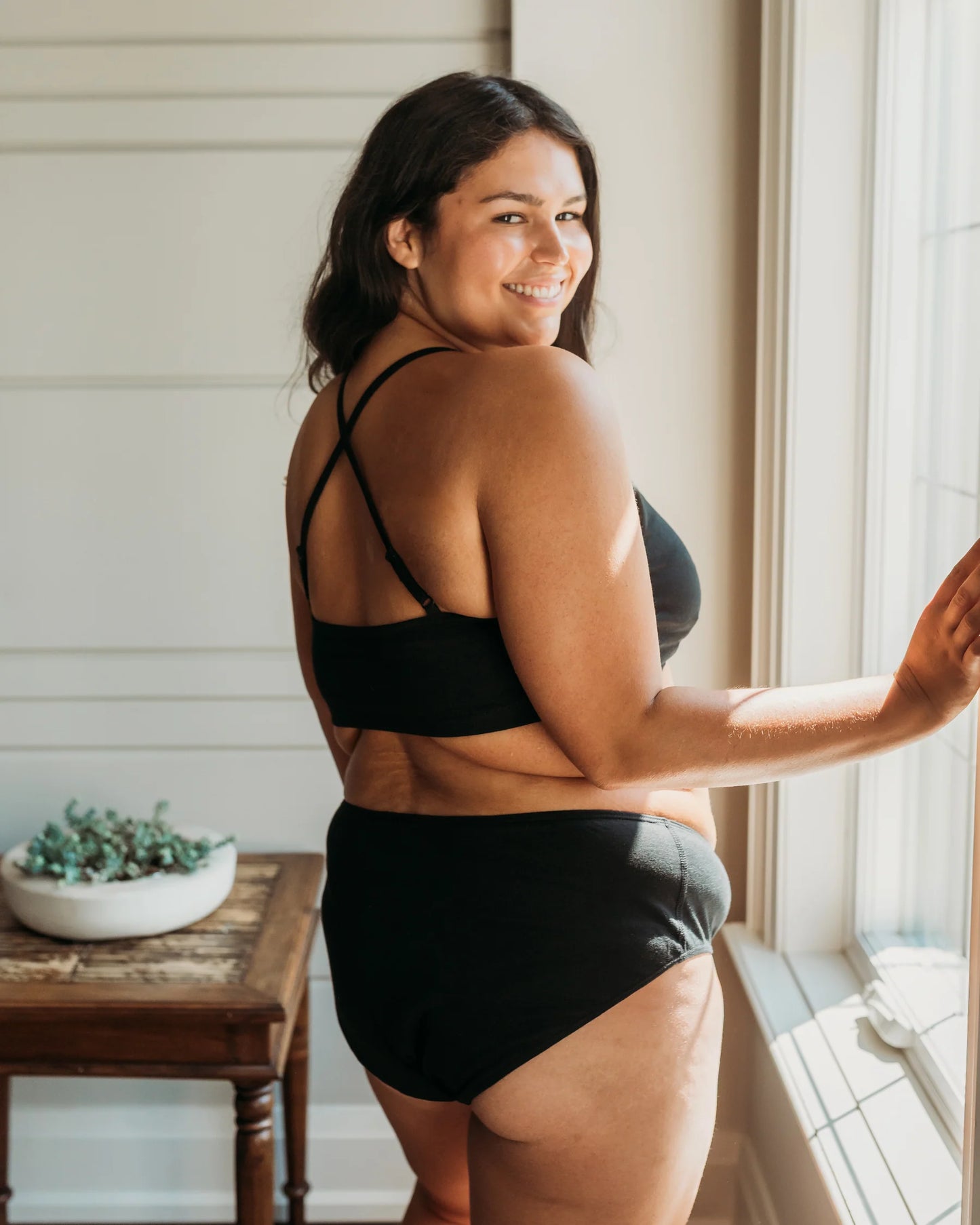 Women's Classic Brief - 100% Organic Cotton - Black