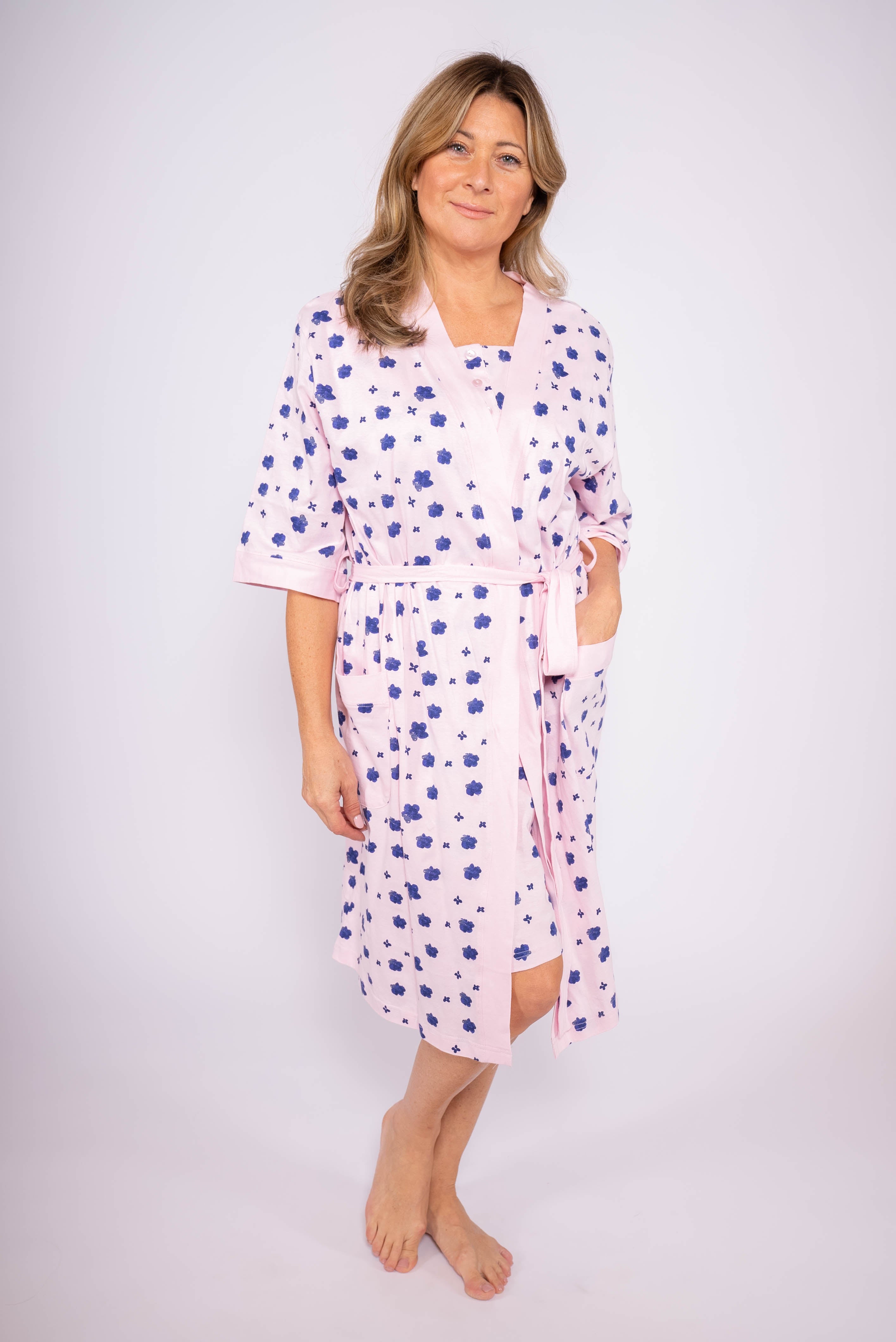 Long on sale sleeve housecoat