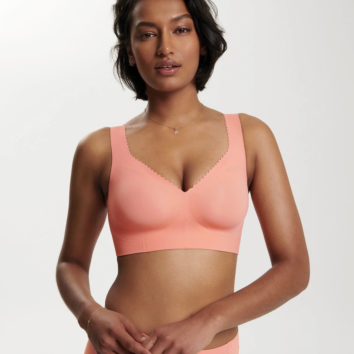 Evelyn Wireless T-shirt Bra - Coral