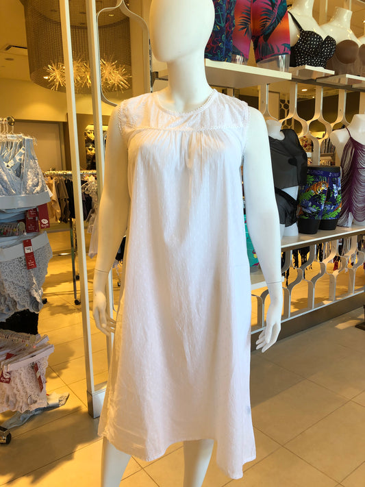 100% Cotton Sleeveless Swiss Dot Nightgown 4258 - White