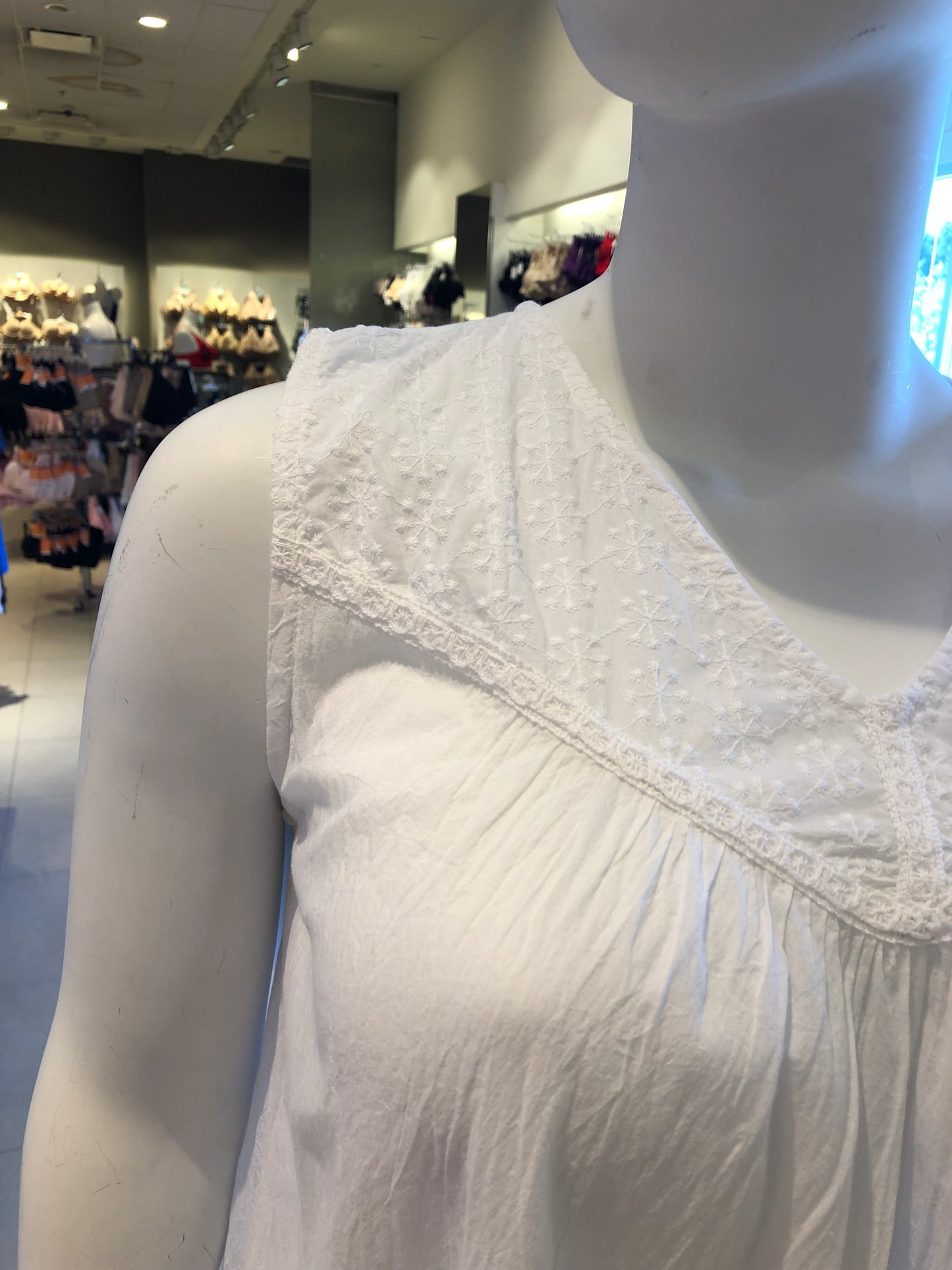 100% Cotton Woven Sleeveless Nightgown 4252 - White