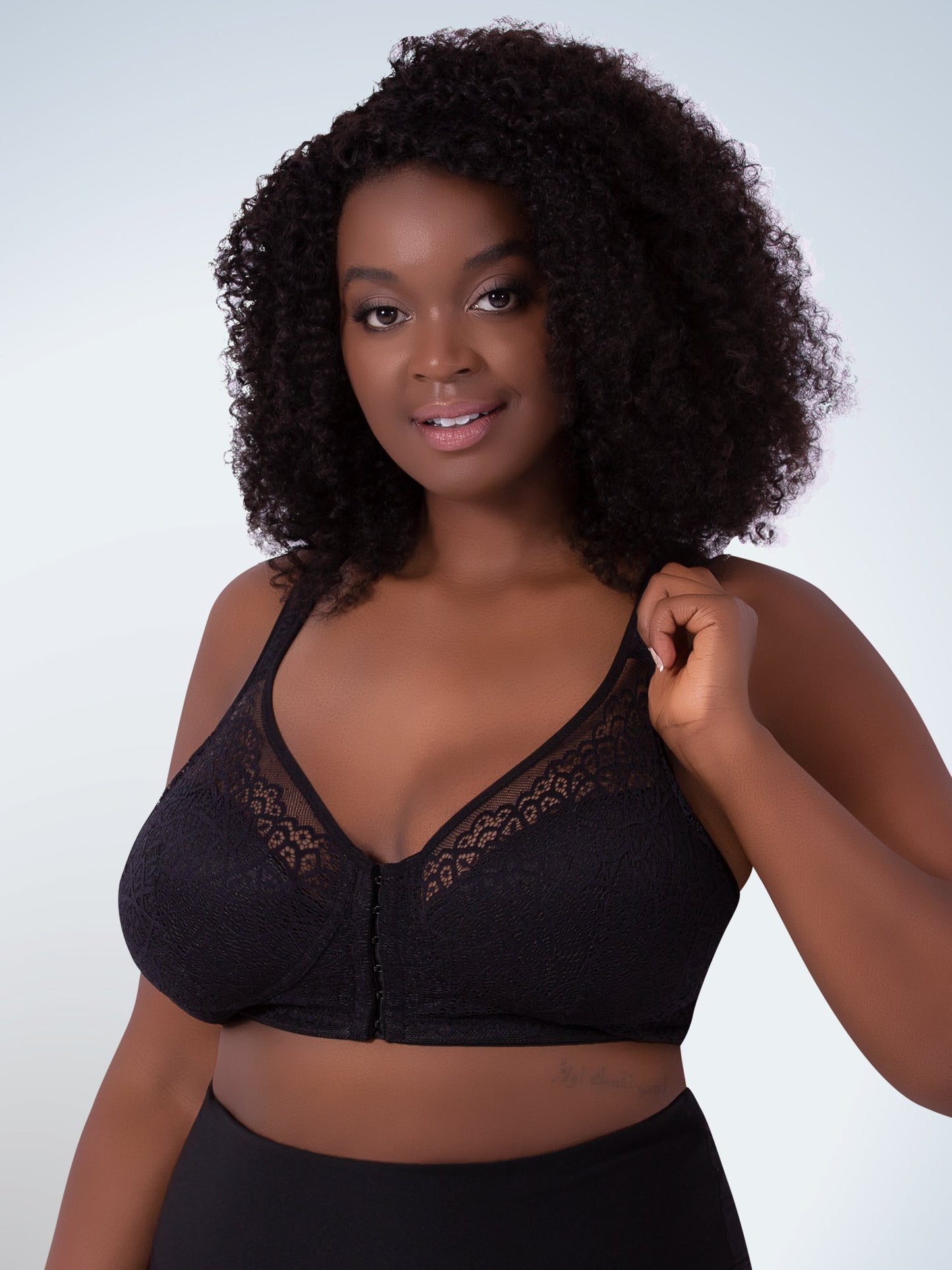 Lora Lace Front Close Wireless Bra 5531 - Black